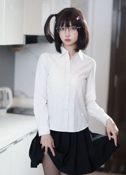 同学的妈妈完整版_电影无删减版